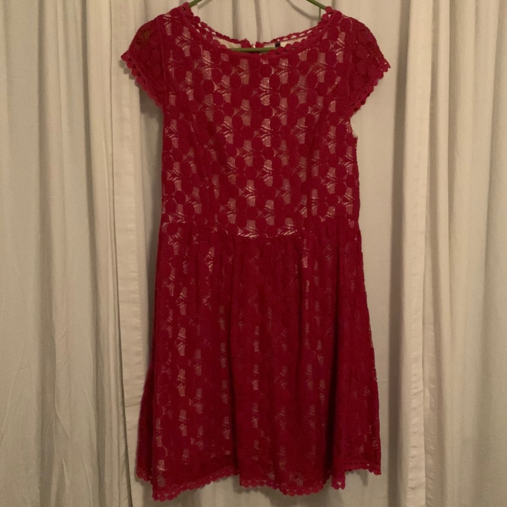 Kensie red embroidered dress